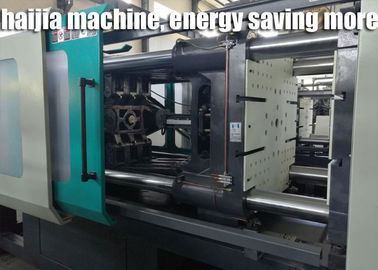 La máquina del moldeo a presión del multicolor, plástico juega las máquinas de la fabricación