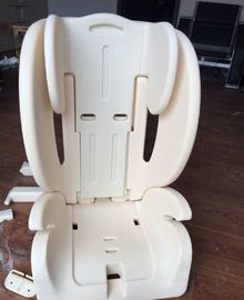 Máquina que moldea 5800KN de la inyección plástica de la silla de la seguridad del bebé que afianza la fuerza con abrazadera