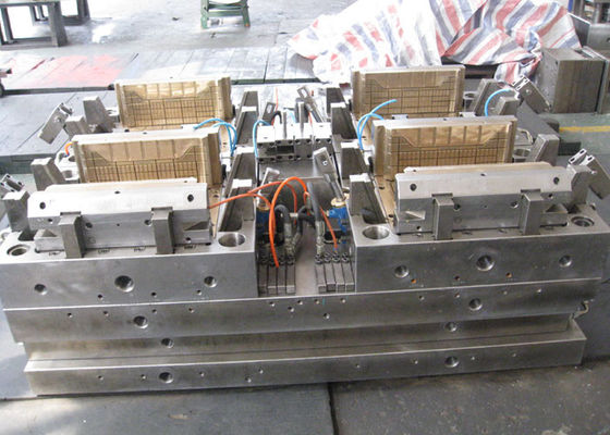 Útiles de acero del moldeo por inyección P20, palmo plástico de la larga vida del fabricante del moldeo por inyección