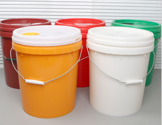 Servo altamente optimizado plástico de la máquina del moldeo a presión del cubo - tecnología hidráulica