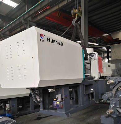 Hogar plástico termoplástico horizontal 16MPa de la máquina del moldeo a presión